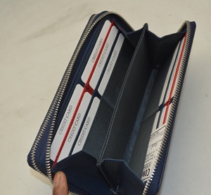 Women's Fashionable Large Capacity Long Wallet Genuine Leather RFID Zipper <b>Purses</b> Button Closure Polyester Lining Coronet - Product Image 4