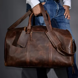 Handcrafted Leather Gym & Travel Bag Large Capacity Weekend Bag with <b>Adjustable</b> <b>Strap</b> Wholesale Supplier Quick Shipping - Product Image 5