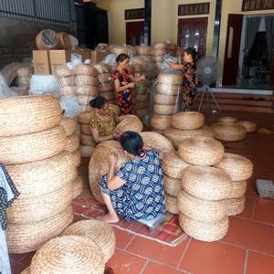 Pouf en jacinthe d'eau naturelle du Vietnam, fabriqué à partir de fibres tissées, pour siège, repose-pieds, décoration de salon, chambre et boutique - Product Image 6