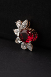 Pendentif élégant en or rose 14 carats avec diamants marquise et poire de 1,93 carats et accent rubis, bijou raffiné, cadeau pour femme, anniversaire, mariage - Product Image 3