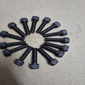 CNC SHOP FVT LTD Tornillo Allen de Cabeza Hexagonal de Acero al Carbono Mecanizado por CNC y Láser, Grado 12.9, M3-M8 DIN912 - Product Image 4