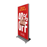 Display Pubblicitario LED 960x1920mm P2.5 P3.076 con Maniglia, Schermo Digitale da Pavimento per Negozi e Centri Commerciali