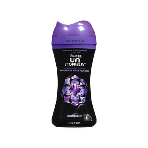 Garde les serviettes, la literie et les vêtements frais et doux grâce aux perles parfumées Downy Unstopables Fusions. - Product Image 3