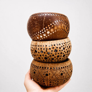 Competitive price sustainable coconut candle <b>holder</b> vintage decor coco shell <b>tealight</b> <b>holders</b> - Product Image 3