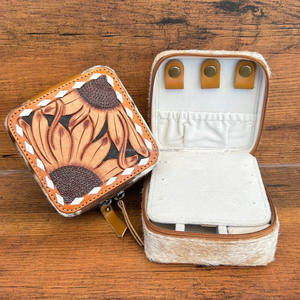 Caja de almacenamiento de joyería de cuero de vaca al por mayor joyería personalizada collar pendiente embalaje anillo de boda caja embalaje de joyería - Product Image 2