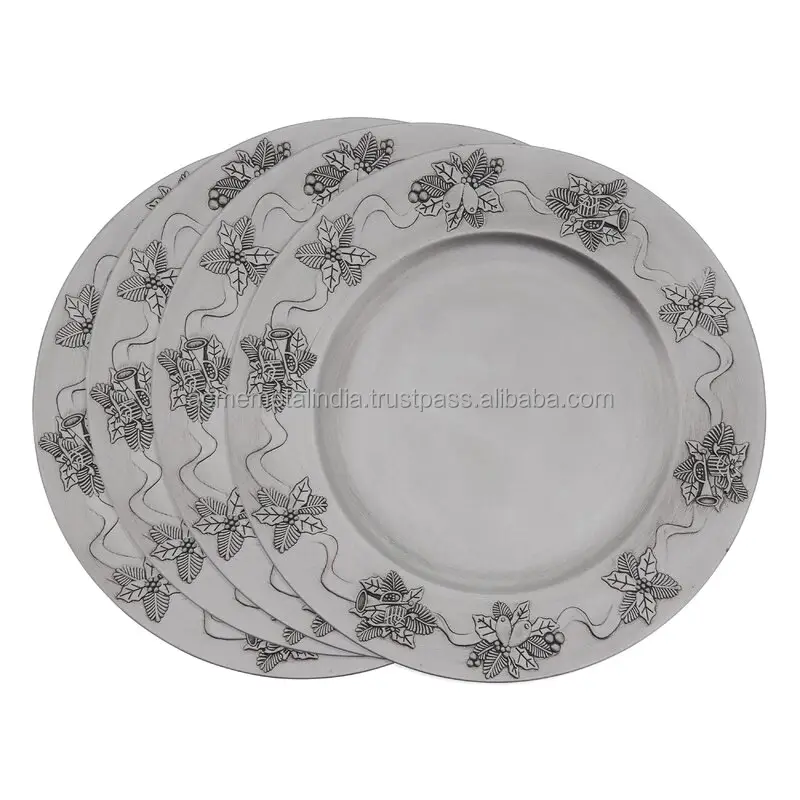 Restaurant Tableware Food Charger Plate Set Of 4 Round Shape Customized Size Stainless Steel Food Show Plates