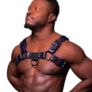 Harnais en fausse fourrure Hardline Bulldog pour homme, violet, ajustable, coupe ajustée, tenue de club haut de gamme, costume sexy en dentelle - Product Image 5