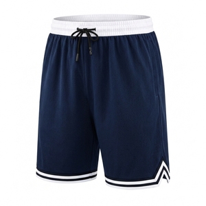Shorts de sport respirants pour hommes en maille 100 % polyester, couleur unie, taille à cordon de serrage, pour adultes, toutes saisons, coupe classique - Product Image 2