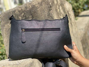 Nouveau sac à bandoulière en cuir de vachette outillé élégant occidental Offre Spéciale les femmes sac à bandoulière en cuir véritable sculpté à la main - Product Image 5