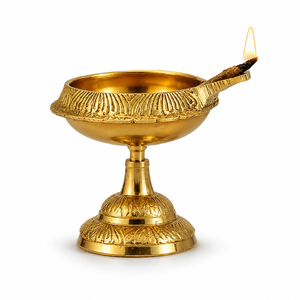 Lampe à huile décorative en laiton massif Diya pour la décoration de la maison, éclairage de festival, centre de table, lampe Pooja artisanale, grossiste - Product Image 1