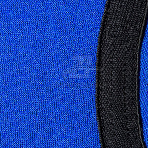 Genouillère à compression légère avec tissu respirant pour vous garantir un confort optimal lors de chaque séance d'entraînement - Product Image 6