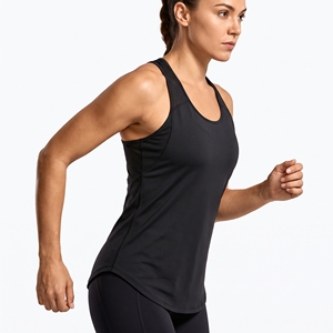Débardeur de sport dos nageur respirant sans manches pour femme noire, idéal pour la course et le fitness - Product Image 1