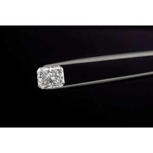 Diamant de laboratoire VS1 taille radiant 2,01 carats certifié IGI, pierre libre pour la fabrication de bijoux de fiançailles et de bagues de mariage - Product Image 3