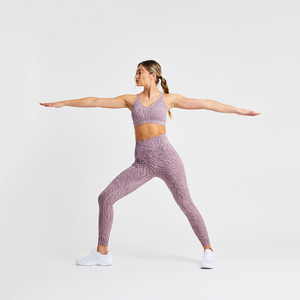 Ensemble de leggings de sport d'été 2 pièces pour femmes, très extensible, confortable, séchage rapide, résistant à l'eau, éco-responsable, Spandex/Nylon - Product Image 5