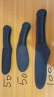 Fabrication en usine de couteaux d'entraînement en gros pour l'entraînement au combat de civils fabriqués avec des matériaux en plastique et en caoutchouc