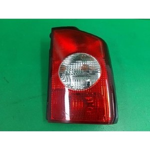 Feu arrière droit d'occasion Korando 8360206200 - Product Image 1