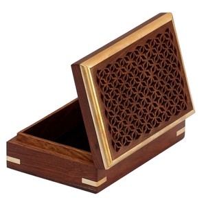 Caja de Joyería Artesanal de Madera de Mango con Incrustaciones de Latón - Venta al por Mayor - Product Image 1