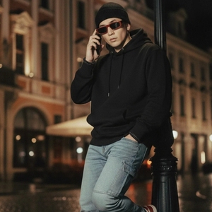 Sudadera con Capucha Oversize de Alta Calidad con Logotipo Bordado Personalizado, Unisex, Estilo Urbano de Invierno, Hombros Caídos, 100% Algodón, Sudadera para Mujer - Product Image 3