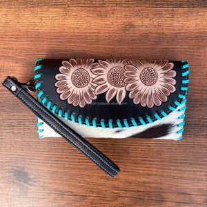 Cartera de mano de cuero con pelo hecho a mano para mujer, tarjetero de cuero genuino occidental, cartera de mano Floral de piel de vaca - Product Image 2