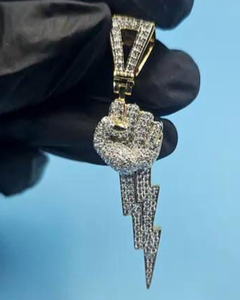 Colgante de puño relámpago con incrustaciones de moissanita, joyería Hip Hop Bling, colgante de plata 925, colgante Bust Down para hombre - Product Image 1