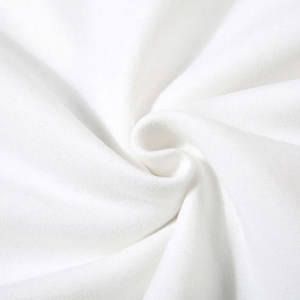 Sudadera Tricolor Urban Shadow para Hombre - Sudadera con Cuello Redondo en Bloques de Color Negro, Blanco y Gris, Top de Entrenamiento de Rendimiento con Forro Polar - Product Image 5