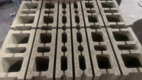 Machine à fabriquer des blocs interverrouillés QTJ4-40 avec moteur pour la production de briques creuses en béton, pression hydraulique, facile à utiliser