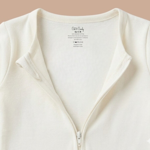 Ensembles de vêtements pour bébés bio Cot & Candy, combinaison zippée blanc cassé, lot de 3, style mignon, pantalons pour garçons nouveau-nés de 0 à 6 mois - Product Image 4