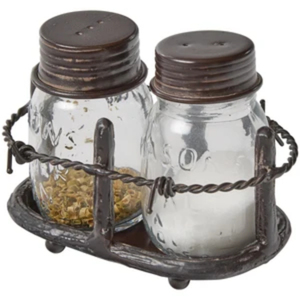 Salero y Pimentero de Metal con Diseño de Estrella y Detalle de Cuerda para Uso en la Encimera de la Cocina - Product Image 1