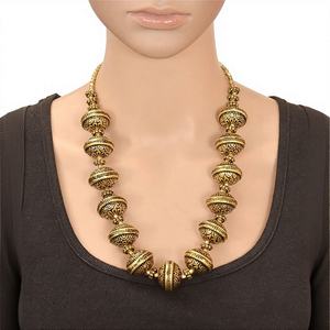 Collar Trenzado Dorado de Latón de Alta Calidad con Cuentas, Joyería Boho de Diseño Antiguo, Ligero y Sin Plomo - Product Image 1