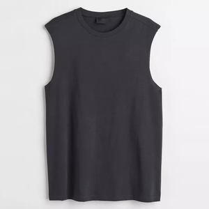 เสื้อกล้ามคอตตอนพรีเมียมระบายอากาศได้ดี ไม่เป็นขุย สำหรับผู้ชาย จาก LUXE ATTIRE INDUSTRY เหมาะสำหรับใส่ลำลอง ออกกำลังกาย หรือทำงานในช่วงฤดูร้อน - Product Image 3