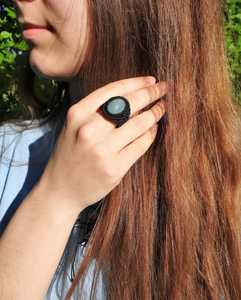 Anillo de Macramé Boho Hecho a Mano con Cabujón Ovalado de Piedra Preciosa Azul Claro Natural, Anillo Ajustable con Cordón Negro, Joyería al por Mayor - Product Image 3