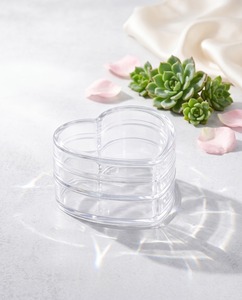 Caja de Acrílico Moderna y Romántica con Diseño de Amor, Bellamente Elaborada y Ecológica para Exhibición Independiente que Demuestra Amor - Product Image 5