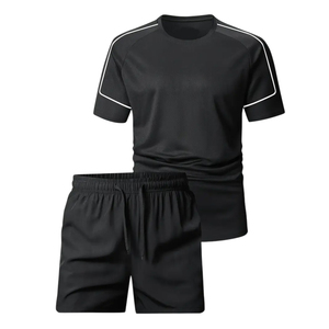 Vêtements de sport à séchage rapide pour la course à pied, la gym, le fitness en plein air, ensemble t-shirt et short de compression par AMAZING INDUSTRIES - Product Image 1