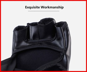 Gants de grappling MMA avec logo personnalisé, couleur noire unie et style unique, gants MMA pour hommes avec logo personnalisé - Product Image 3