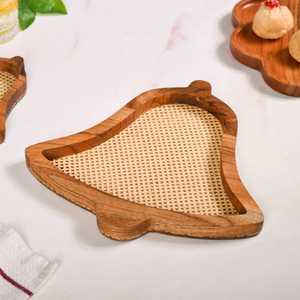 Plateaux de service décoratifs en bois gravés pour salades de fruits, snacks ou fruits secs, thé et café – Nouveauté tendance - Product Image 1
