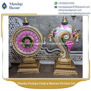 ชุดตกแต่งงานแต่งงานแบบดั้งเดิมของอินเดียใต้ ประกอบด้วยอุปกรณ์ตกแต่งบัลลาจี ปัตมาวิตี ชังกุ จักระ นามัม คิริทัม ทำจากเส้นใยที่ทนทาน - Product Image 4