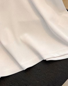 Chemise à manches longues en tricot pour femme, 100% coton, tissu perlé, nœuds brodés sur le col, logo et couleur personnalisés - Product Image 5
