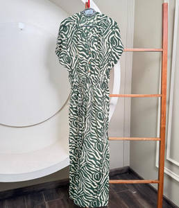 Mono estampado elegante personalizado para mujer con bolsillos, ropa informal de pierna ancha con cuello en V elegante, traje de resort bohemio, moda de verano - Product Image 4