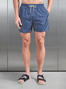 Shorts de baño de poliéster al por mayor, corte ajustado, cintura elástica, bolsillos laterales y traseros, forro de malla, hechos en Pakistán. - Product Image 1