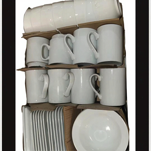 Vaisselle en porcelaine contemporaine incrustée d'or, vente en gros directe d'usine à prix abordable, comprenant assiettes et bols, compatible micro-ondes - Product Image 3
