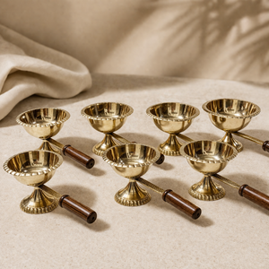 Brûleur à dhoop de luxe en laiton, design gobelet, brûleur décoratif en laiton pour la décoration de la maison et des hôtels - Product Image 3