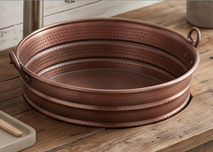 Évier artisanal vintage en cuivre avec poignées, bassin métallique, surface polie, bol décoratif, élégant pour la maison et la cuisine - Product Image 5