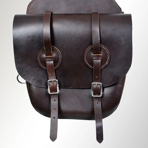 Sacoche en cuir pour selle de cheval western et moto, design artisanal sculpté à la main, 100% cuir de buffle, couleur personnalisable - Product Image 3