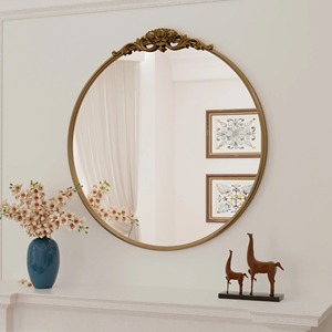 Grand miroir mural rond à cadre doré, idéal pour la décoration intérieure des salons, cafés et hôtels, crée un look haut de gamme, fabriqué en Inde. - Product Image 1