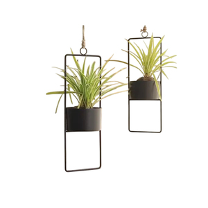 Juego de 2 macetas colgantes modernas de metal, macetas de hierro con recubrimiento en polvo para pared, para decoración de interiores, exteriores, jardín y hogar. - Product Image 1