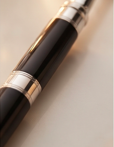 Ensemble de couverts élégants en acier inoxydable avec poignées noires, finition miroir haute brillance, passe au lave-vaisselle, idéal pour la vaisselle de mariage - Product Image 2