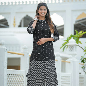 Colección de Kurtis Cortos de Algodón con Estampado Geométrico y Kurta con Estampado Ikat, Cuello con Solapa, Manga Tres Cuartos, Ropa para Mujer - Product Image 1