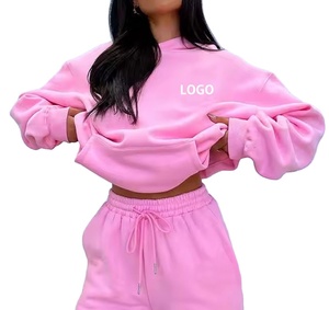 Ensemble de survêtement streetwear personnalisé OEM pour femme, 2 pièces, coupe classique, haut court, pantalon de survêtement en toile écologique à motif - Product Image 2