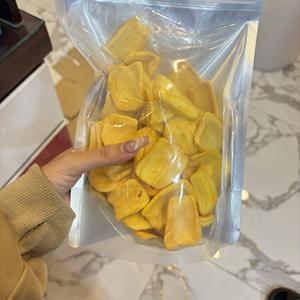 Chips de Jackfruit Séché Naturel Tropicales Croustillantes Sous Vide en Vrac pour Desserts au Yaourt et Vente au Détail en Supermarché, Origine Vietnam - Product Image 1