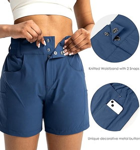 Shorts de sport taille haute pour femmes, couleur unie, séchage rapide, coupe sportive avec poches, tricoté en spandex et polyester - Product Image 2